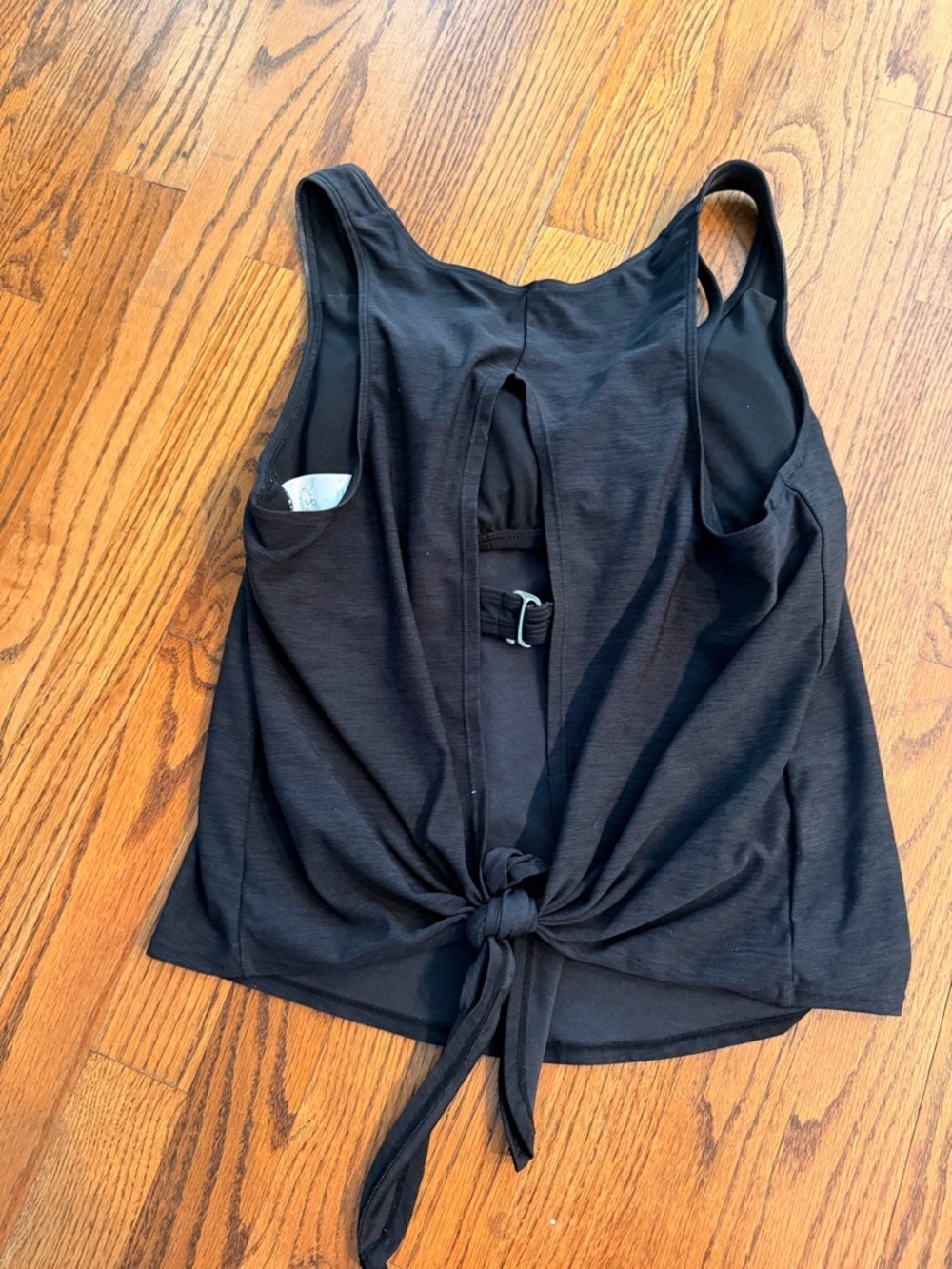 Kona Sol Black Scoop Neck Tank Top - Picture 3 of 4